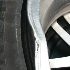 Jak naprawić rant felgi aluminiowej - skuteczne metody i porady