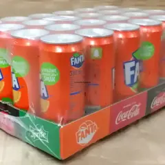 Wielopaki napojów Fanta i Sprite. Czy Fanta jest zdrowa? To pytanie zadaje sobie wiele osób, pijąc ten słodki napój.
