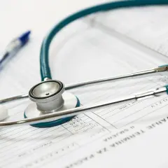 Kiedy lekarz medycyny pracy może nie podpisać orzeczenia i co to oznacza?