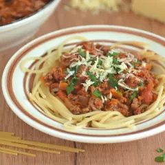 Prawdziwe włoskie spaghetti: Obalamy mity, odkrywamy klasyki!
