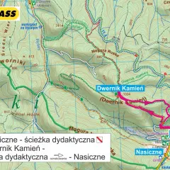 Mapa szlaku dydaktycznego "Dwernik Kamień" w Beskidach. Trasa prowadzi przez malownicze tereny, z zaznaczonymi punktami widokowymi i wodospadami.