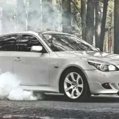 BMW E60 - jaki silnik najmniej awaryjny? Odkryj najlepsze opcje