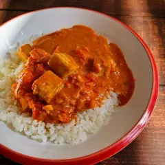 Brak garam masala? Uratuj danie! Sprawdzone zamienniki i DIY