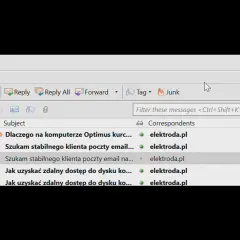 Widok skrzynki odbiorczej bluemail z listą wiadomości od elektroda.pl.