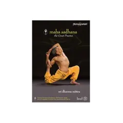 Sri Dharma Mittra en una pose de yoga desafiante en la portada de "Maha Sadhana".