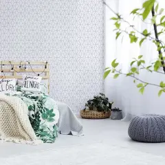 Jak położyć tapetę fizelinową bez błędów i frustracji