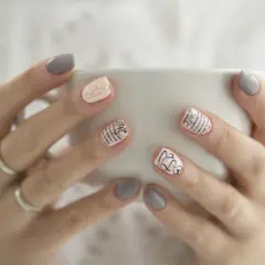 Manicure hybrydowy w domu: Krok po kroku do efektu jak z salonu