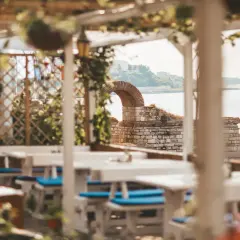 Gdzie zjeść w Nessebarze? Najlepsze restauracje na każdą kieszeń