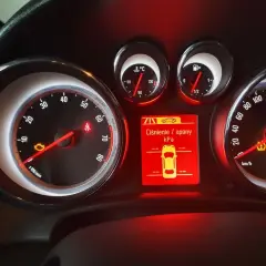 Jak zresetować czujnik ciśnienia w oponach Opel Astra K - proste kroki
