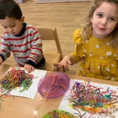 Dzień spaghetti w żłobku: jak uczynić ten dzień wyjątkowym dla dzieci