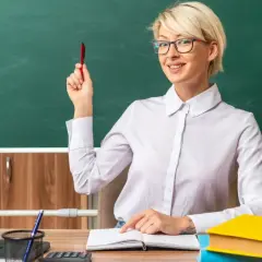 Czy studia liczą się do emerytury nauczyciela? Sprawdź ważne zasady