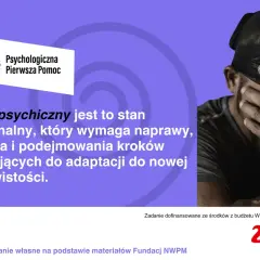 Mężczyzna zakrywa twarz, symbolizując kryzys psychiczny. Objawy PTSD mogą być przytłaczające, ale pomoc jest dostępna.