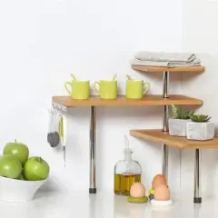 Regał na blat kuchenny: Sposób na więcej miejsca w kuchni?