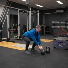 CrossFit – co to znaczy i jakie korzyści przynosi trening?