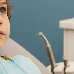 Jak oswoić dziecko z dentystą? Poradnik bez stresu i łez