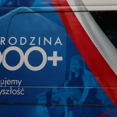 800 plus zmiany 2025: Nowe zasady, terminy. Nie trać świadczenia!
