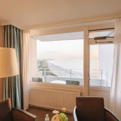 Hotel Neptun Warnemünde: Meerblick, Thalasso & Genuss buchen