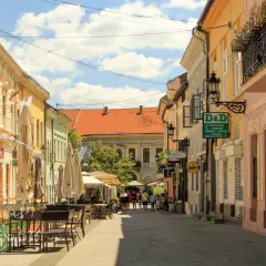 Nowy Sad: Serbskie Ateny i EXIT Twój przewodnik po kulturze i smakach