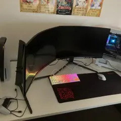 Jak podłączyć konsolę do laptopa i grać bez opóźnień