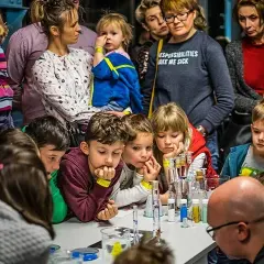 Gdzie w niedzielę z dzieckiem? Odkryj najlepsze atrakcje i pomysły