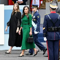 El vestido verde tweed de Letizia hoy: marca, precio y cómo copiarlo