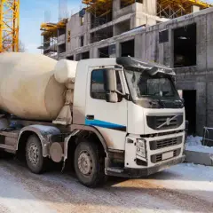 Beton z gruszki czy betoniarki - co wybrać, aby zaoszczędzić czas i pieniądze?