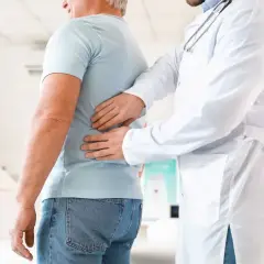 Urolog: Kiedy iść? Co leczy? Objawy, wizyta, profilaktyka po 40.