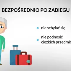 Po operacji zaćmy nie schylać się. Pacjent z plastrem na oku i walizkami uczy się, kiedy można się schylać.
