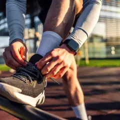 Las mejores zapatillas para correr hombre que transformarán tu rendimiento