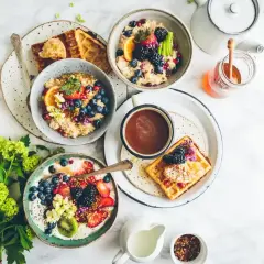 Jak działa catering dietetyczny? Poznaj sekrety zdrowego odżywiania