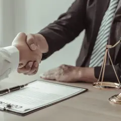 Skazanie bez rozprawy: Szybki wyrok i niższa kara? Sprawdź warunki