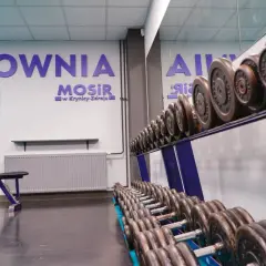 Siłownia MOSiR Krynica-Zdrój: Cennik, godziny, sprzęt - Kompletny przewodnik