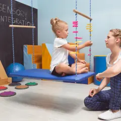 Integracja sensoryczna pomoce: Jak wybrać najlepsze narzędzia do terapii sensorycznej