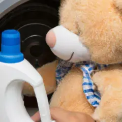 Jak wyprać pluszowe misie? Bezpieczny poradnik krok po kroku