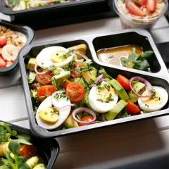 Catering ile od osoby - poznaj ukryte koszty i różnice cenowe