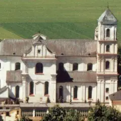 Różanystok sanktuarium historia: Cudowne wydarzenia i pielgrzymki