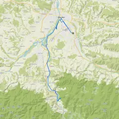 Mapa z zaznaczonymi trasami rowerowymi Nowy Sącz i okolicami, prowadzącymi przez malownicze tereny.