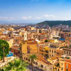 Cagliari atrakcje: Odkryj najciekawsze miejsca, które musisz zobaczyć