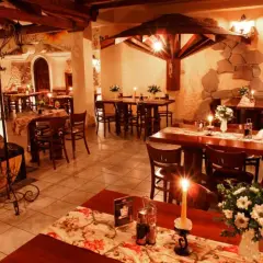 Wisła: Gdzie zjeść? Najlepsze restauracje i karczmy (Przewodnik)