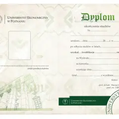 Dyplom ukończenia studiów Uniwersytetu Ekonomicznego w Poznaniu z miejscem na zdjęcie i podpis.