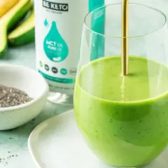 Szybkie i zdrowe keto koktajle na śniadanie, które zaspokoją głód