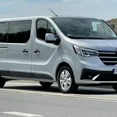 Jakie prawo jazdy potrzebne na bus 20 osobowy? Sprawdź wymagania