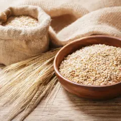 Czy kasza jęczmienna zawiera gluten? Dowiedz się, czy jest bezpieczna