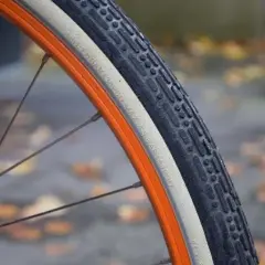 Jakie opony do roweru crossowego na asfalt zapewnią najlepszą przyczepność?