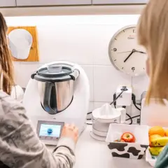 Thermomix: Ile prądu zużywa? Niskie koszty w 2026 i oszczędności!