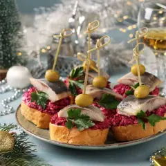 Świąteczne menu bez stresu: co ugotować na Wigilię i święta?