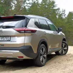 Jaki SUV w teren wybrać, aby uniknąć rozczarowania w trudnych warunkach?