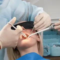 Jak długo schodzi znieczulenie od dentysty? Czas trwania i wskazówki