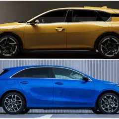 Dwa modele Kia Ceed 2025: jeden żółty, futurystyczny, drugi niebieski, klasyczny.