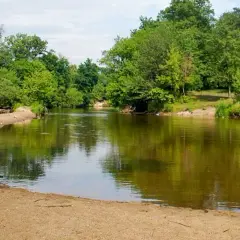 Idealny spływ kajakowy Jeziorką Piaseczno? Oto Twój plan!